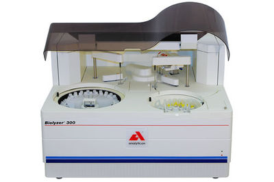 Analyseur de biochimie automatique Biolyzer 300 