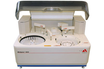 Analyseur de biochimie automatique Biolyzer 600 